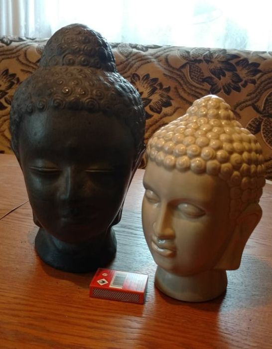 2 głowy Młody Budda
