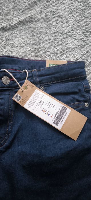 Nowe spodnie jeansowe coccodrillo r. 158 regular