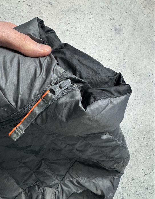 Курточка Микропуховик Helly Hansen Оригинал XS Размер