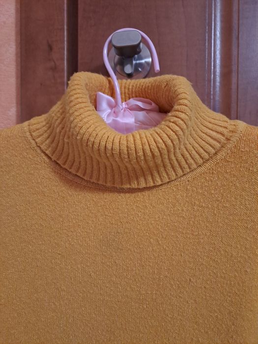 Sweter rozmiar 38