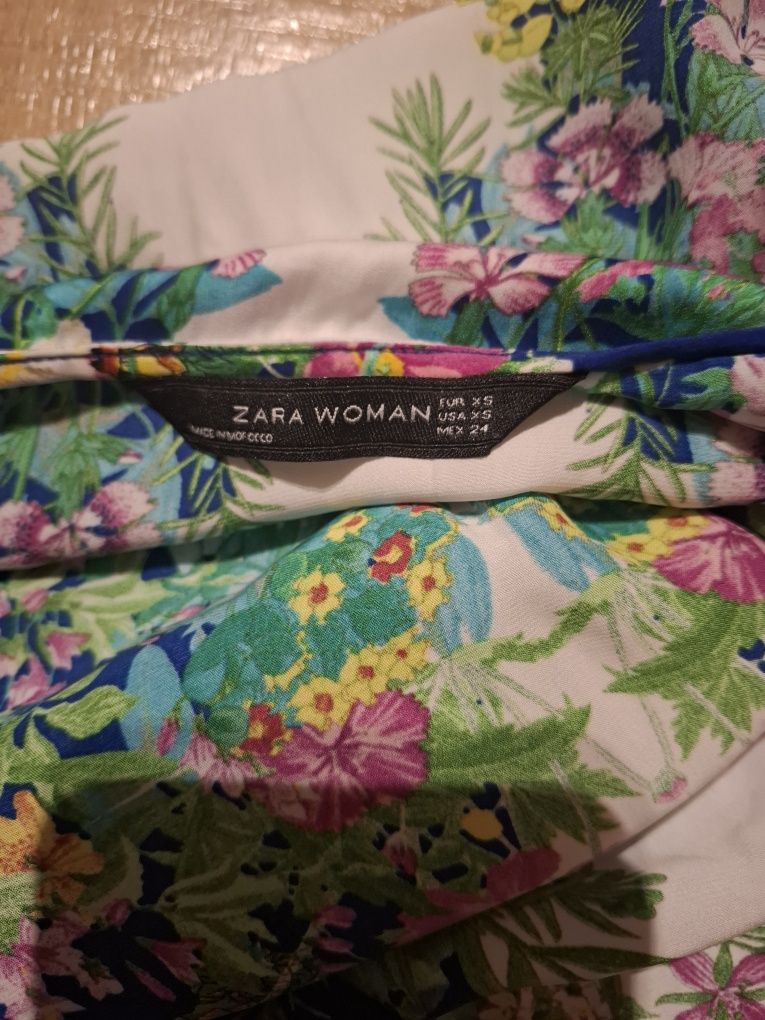Zara wzorzysta sukienka S