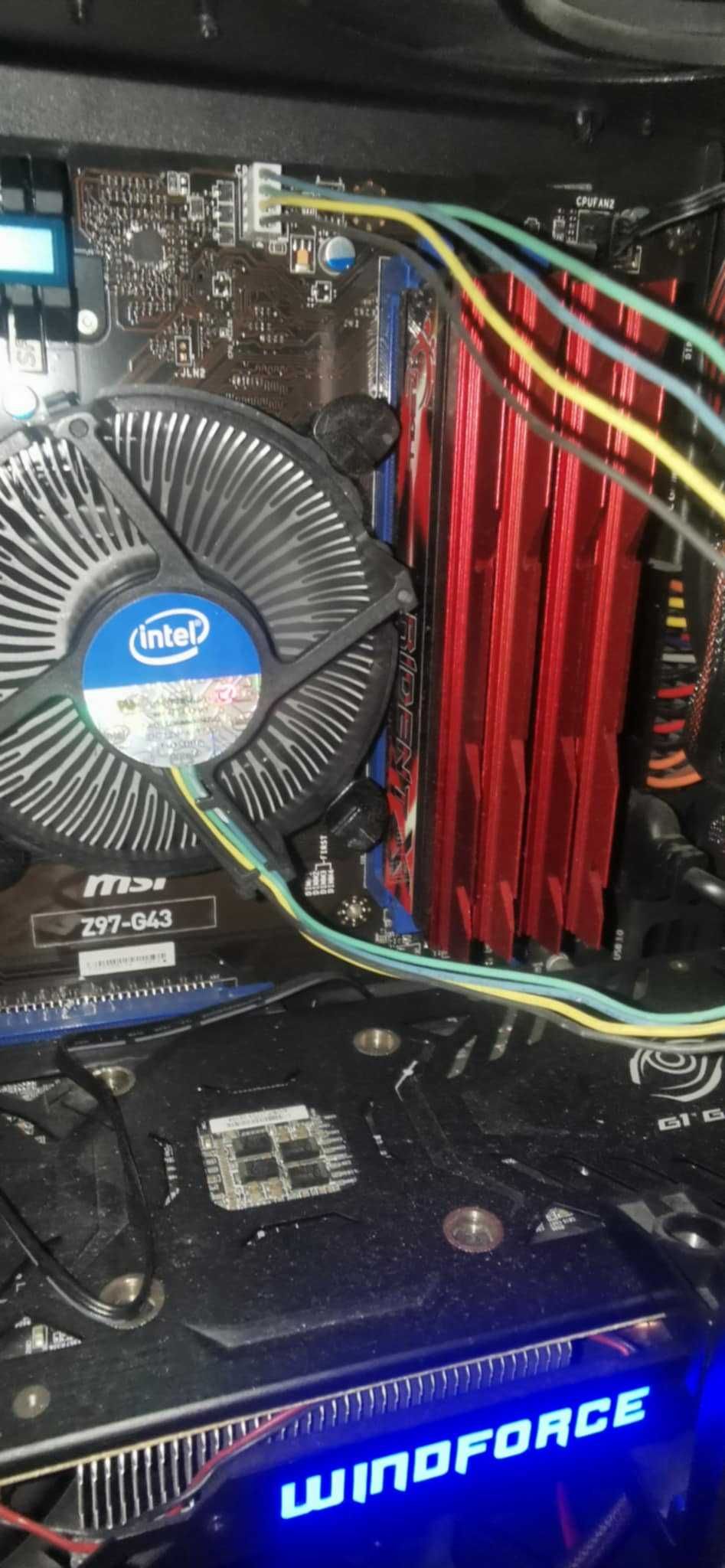 Komputer NVIDIA GeForce GTX 970 / Intel(R) Core(TM) i5-4690K