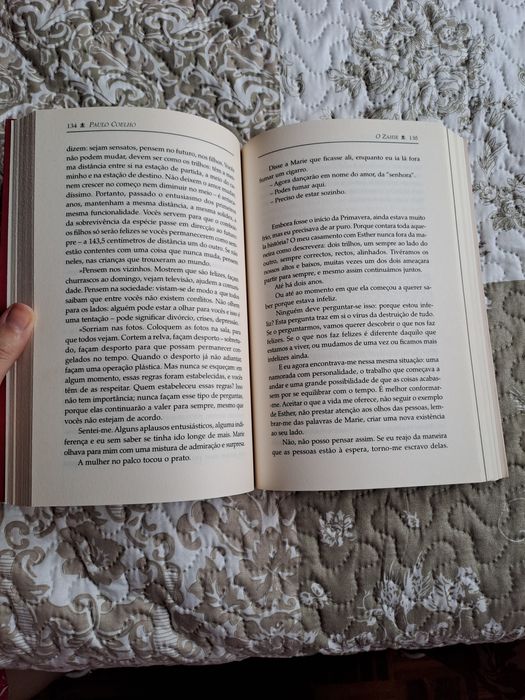 Livro "O Zahir" de Paulo Coelho