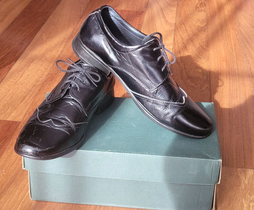 Buty komunijne pantofle czarne 36