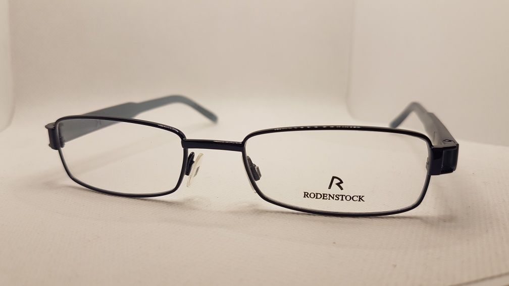 Okulary  oprawki firmy Rodenstock