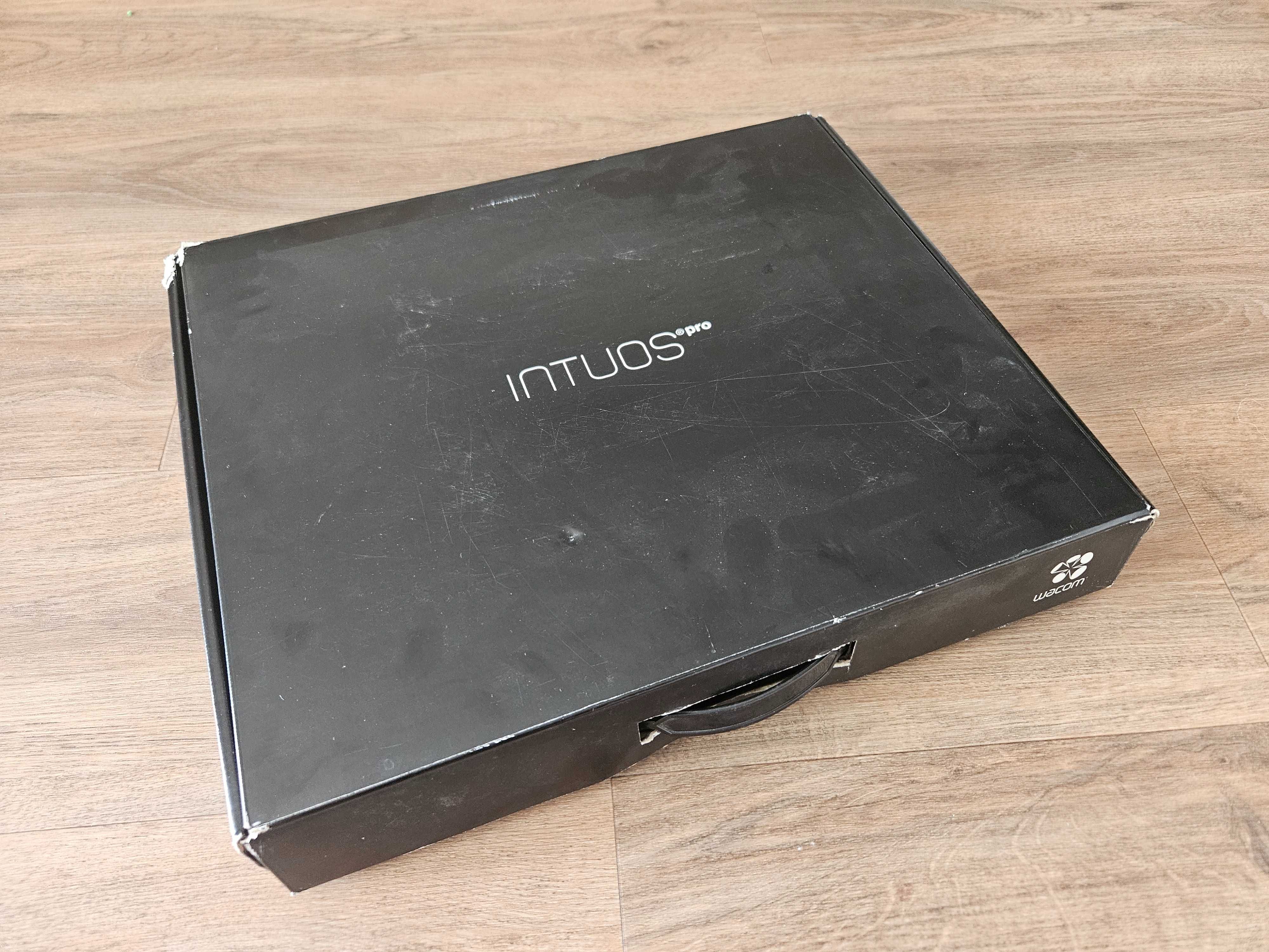 Tablet graficzny Wacom Intuos Pro M pth-661