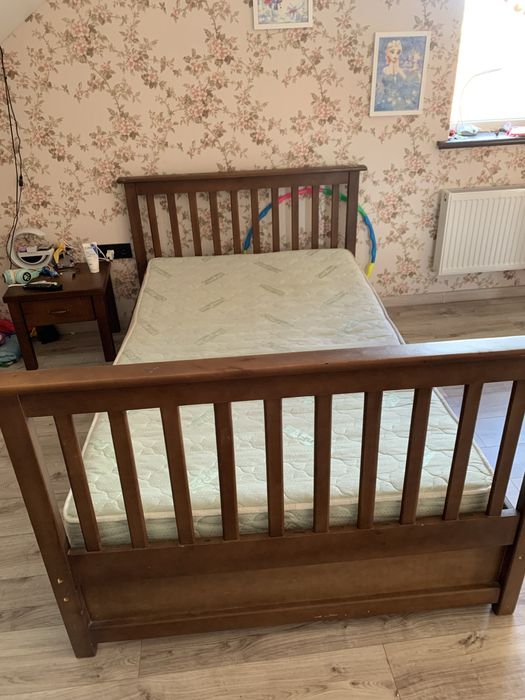 Продамо ліжко 1,5 доросле