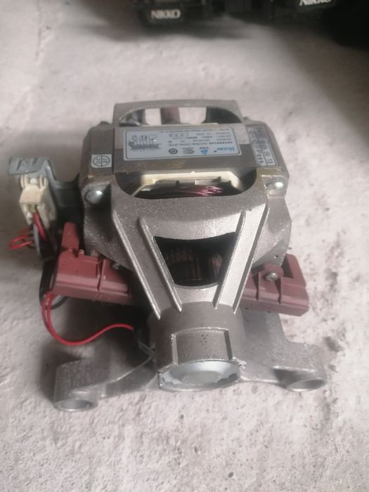 Motor máquina de lavar roupa