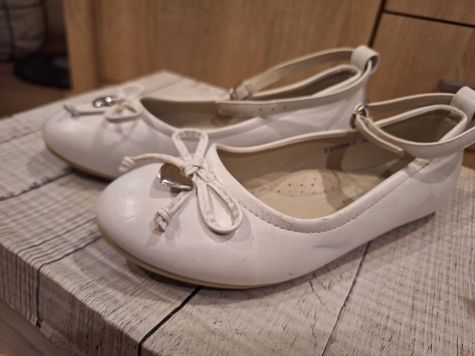 Buty buciki 34 białe komunijne