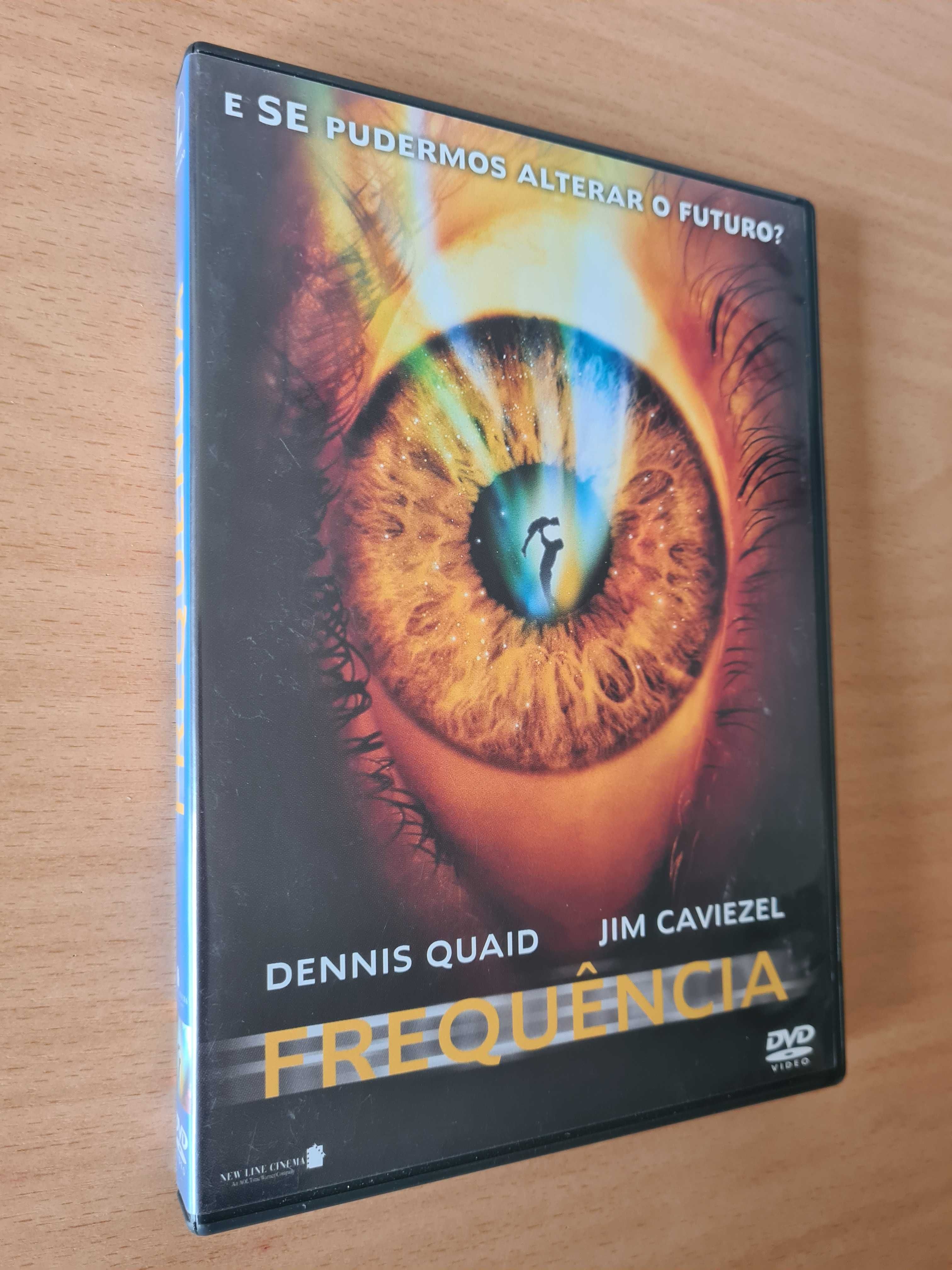 DVD com o filme "Frequência" com Dennis Quaid e Jim Caviezel