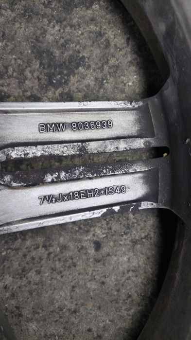 Jantes BMW 18 5x120 e87 e81 e82 e88 18x120 style 208