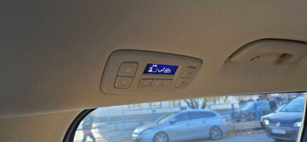 Kia Carnival 2021 2.2 дизель чорна