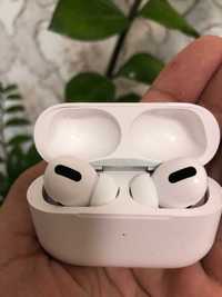 Навушники AirPods Pro стан ідеал 10\10.