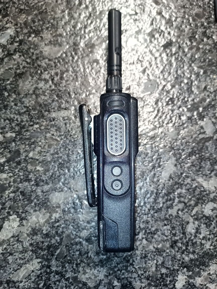 Motorola DP 4400 e UHF