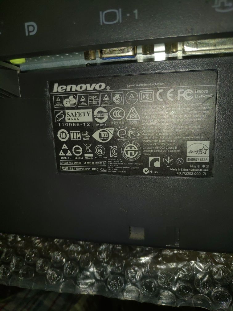 Мониторы 22-24''  lenovo, philips