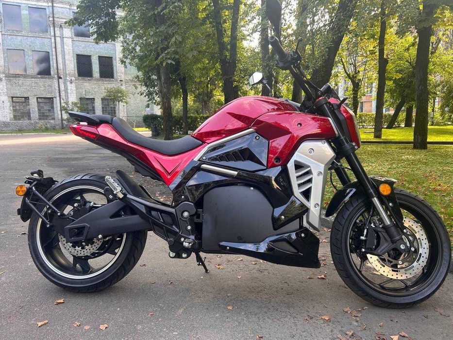 Електромотоцикл BT8000 3000W 72V 115Ah