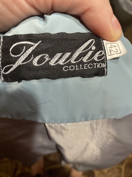 Осінь куртка 42 розмір. На синтепоні