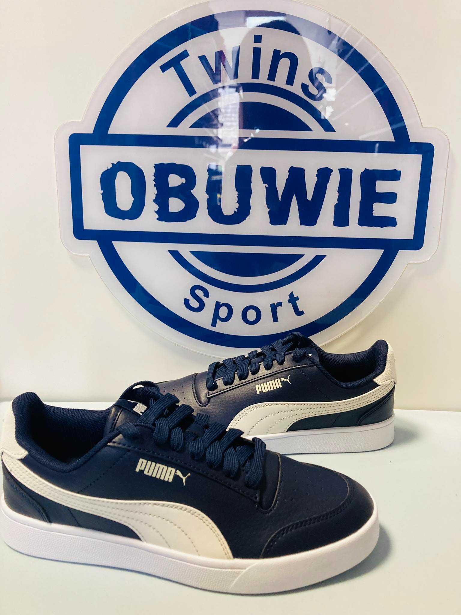 Puma Shuffle 42 - 44 męskie obuwie sportowe sneakersy