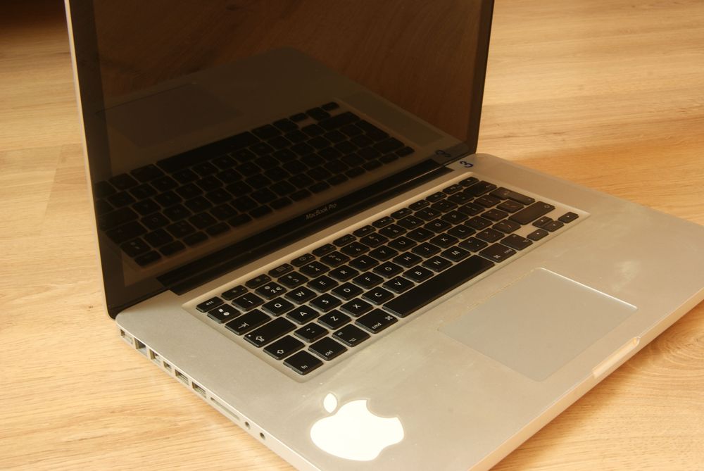  MacBook Pro 15" (Mid 2009) – Core 2 Duo • 4 GB • SSD 120 GB #6