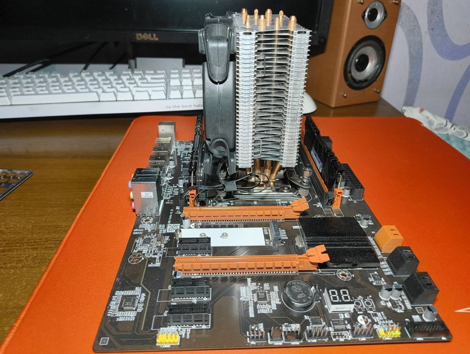 Полный комплект на Xeon E5-2650 v3