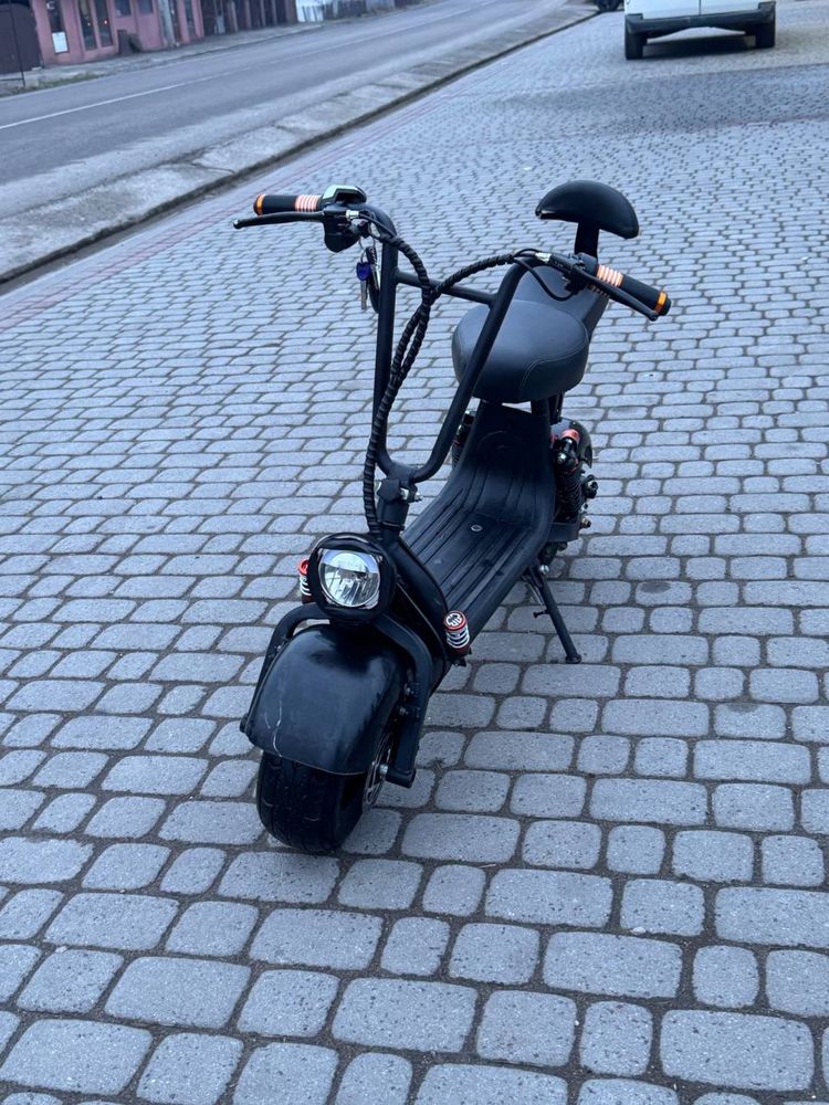 Електросамокат двох місний Citycoco light 1000w