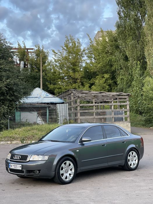 (БЕЗ ТОРГУ) Ауді а4 в кузові б6 (седан) quattro  2001 рік 2.5TDI