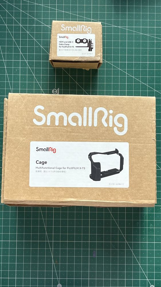 SmallRig Cage Fujifilm XT-5 + HDMI & USB-C Cable Clam