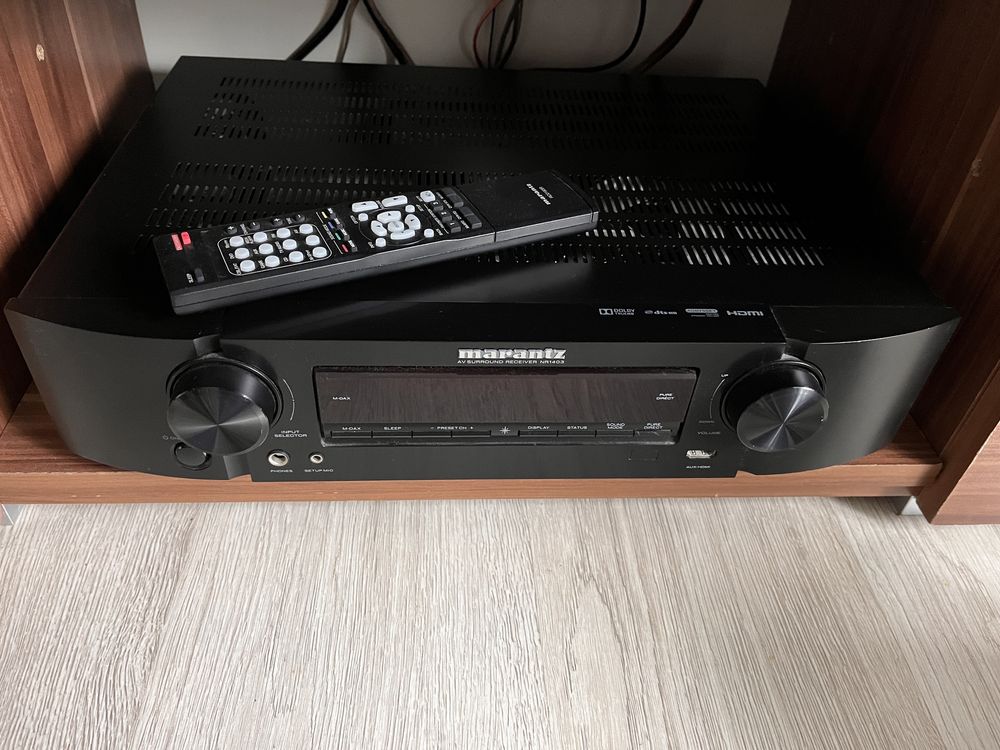 Zestaw kina domowego JAMO A 102 5:1 + Amplituner Marantz