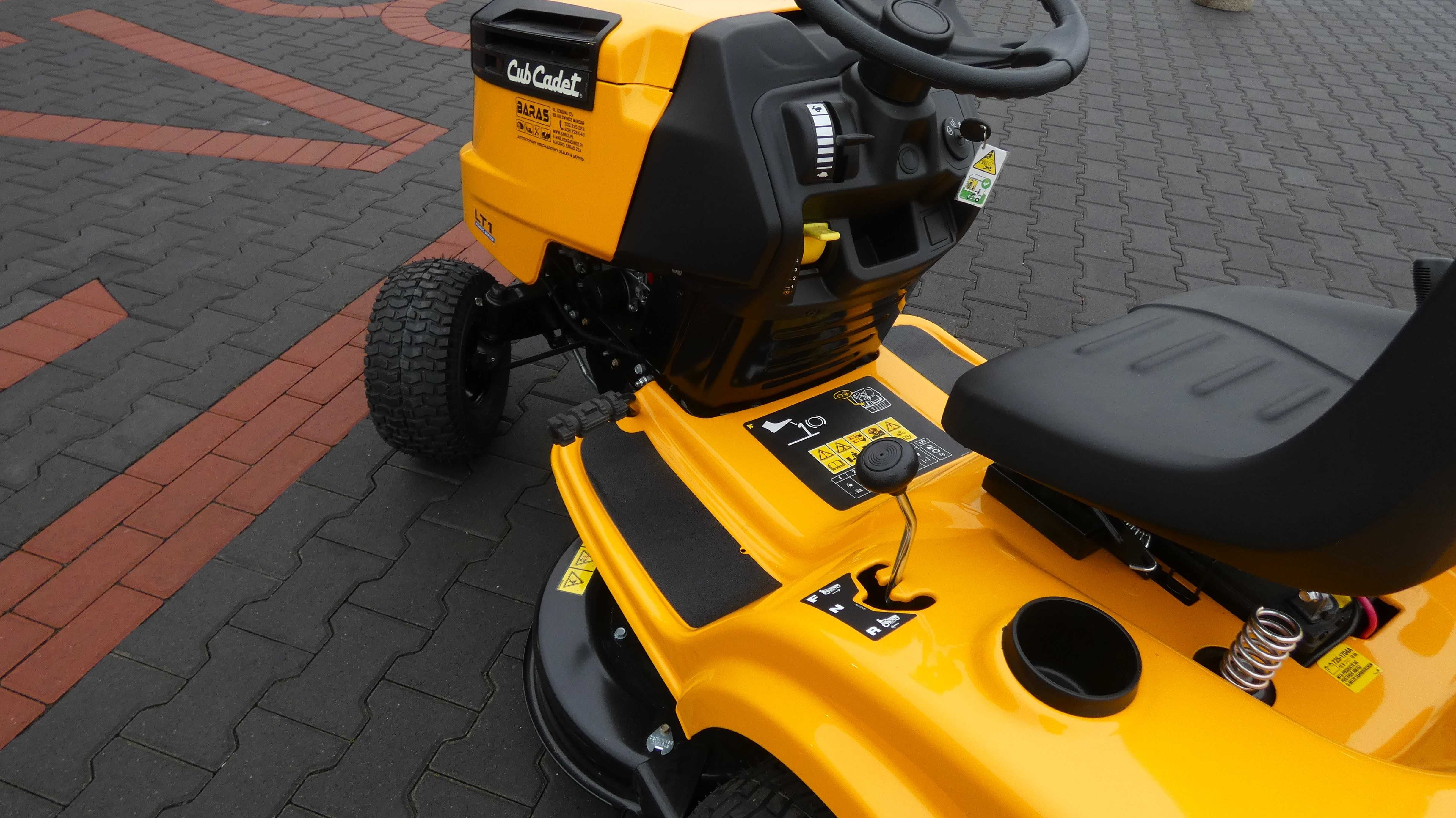 Traktorek ogrodowy Cub Cadet LT1 NR92 Pompa Oleju Kosz - Baras