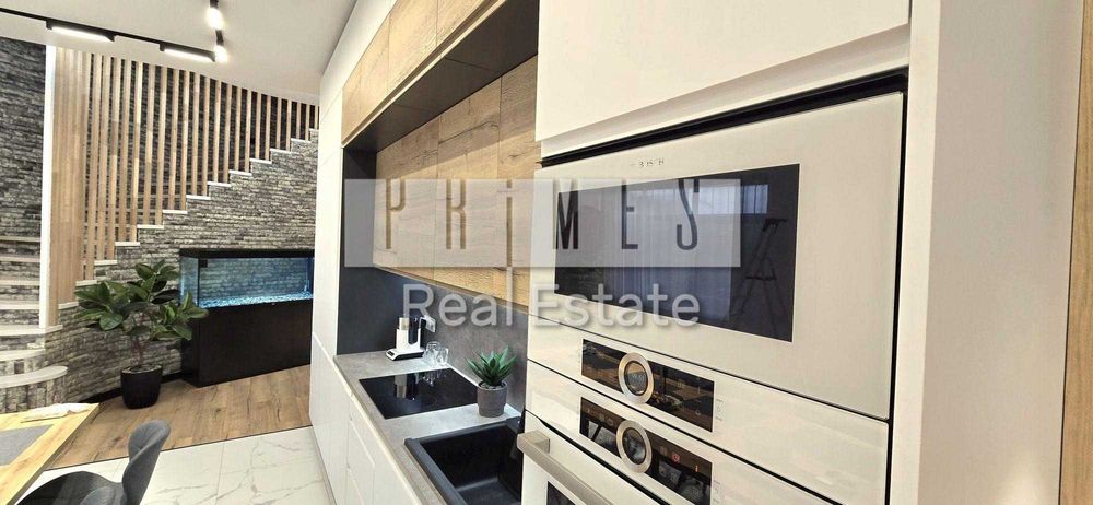 Продаж / Будинок / 400 м2 / Обухівський  район / Лісники