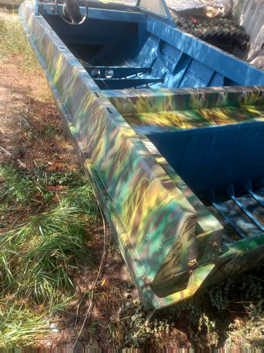 Продам лодку ,Крим мотор HONDA 30