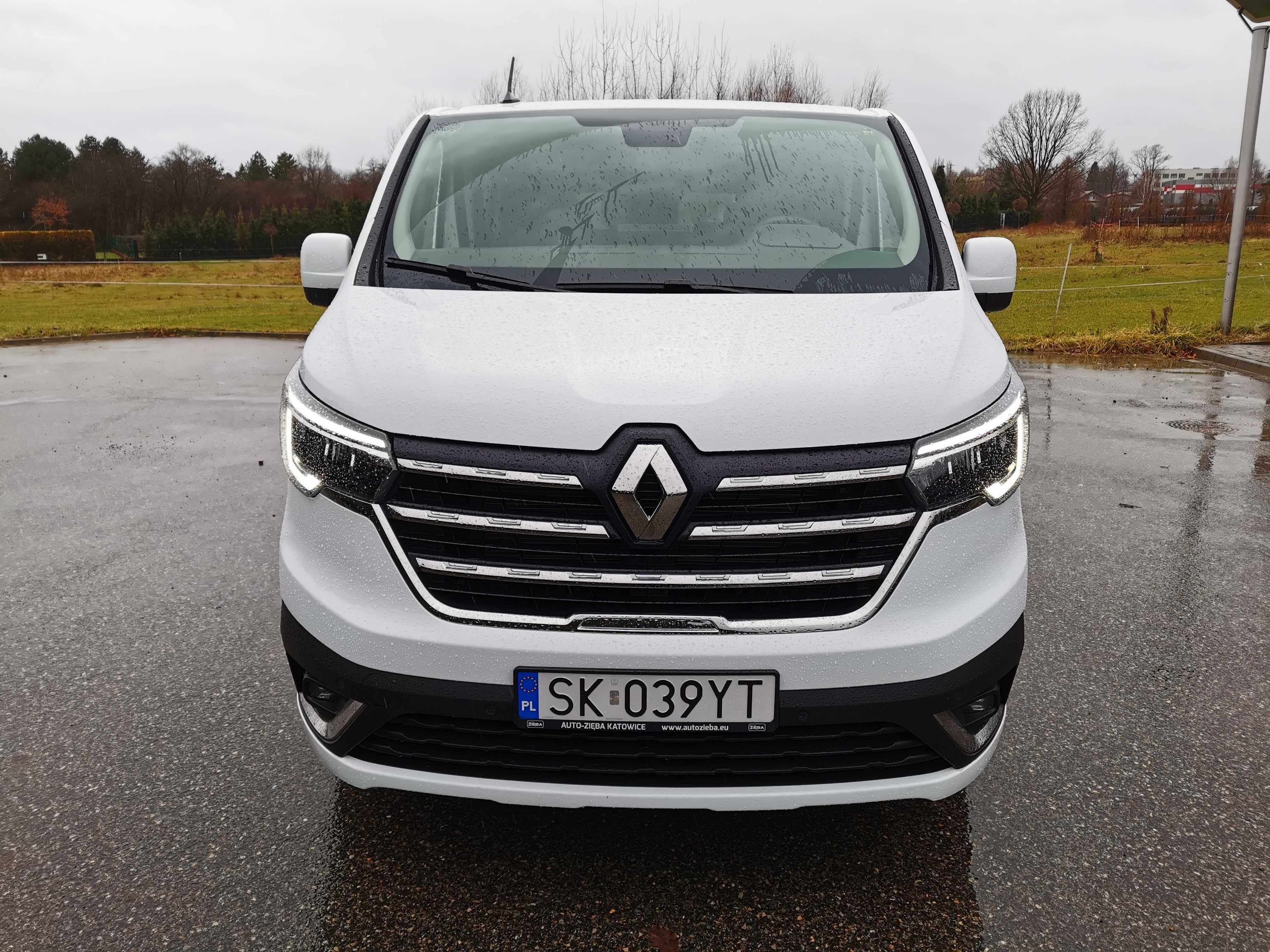 WYNAJEM BUSA - NOWY Renault Trafic 9 osobowy wersja Long, okazja