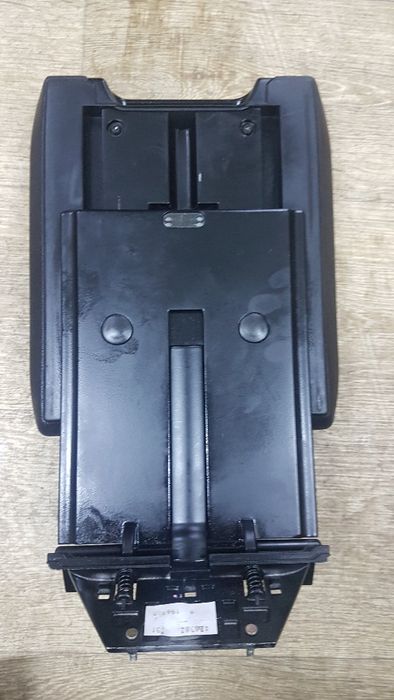 Podłokietnik przesuwny BMW E39