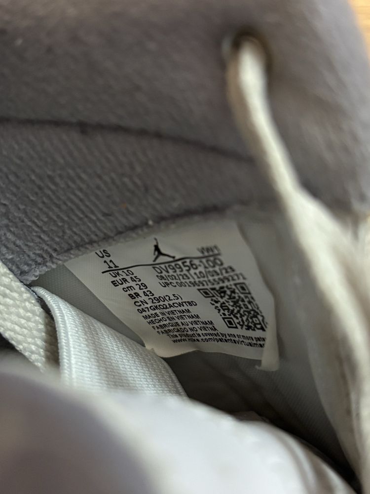 Buty Air Jordan 2 Retro Low „Python” 45 11 US