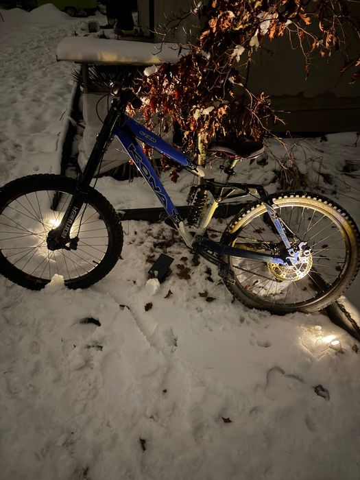 Sprzedam kona stab 2005