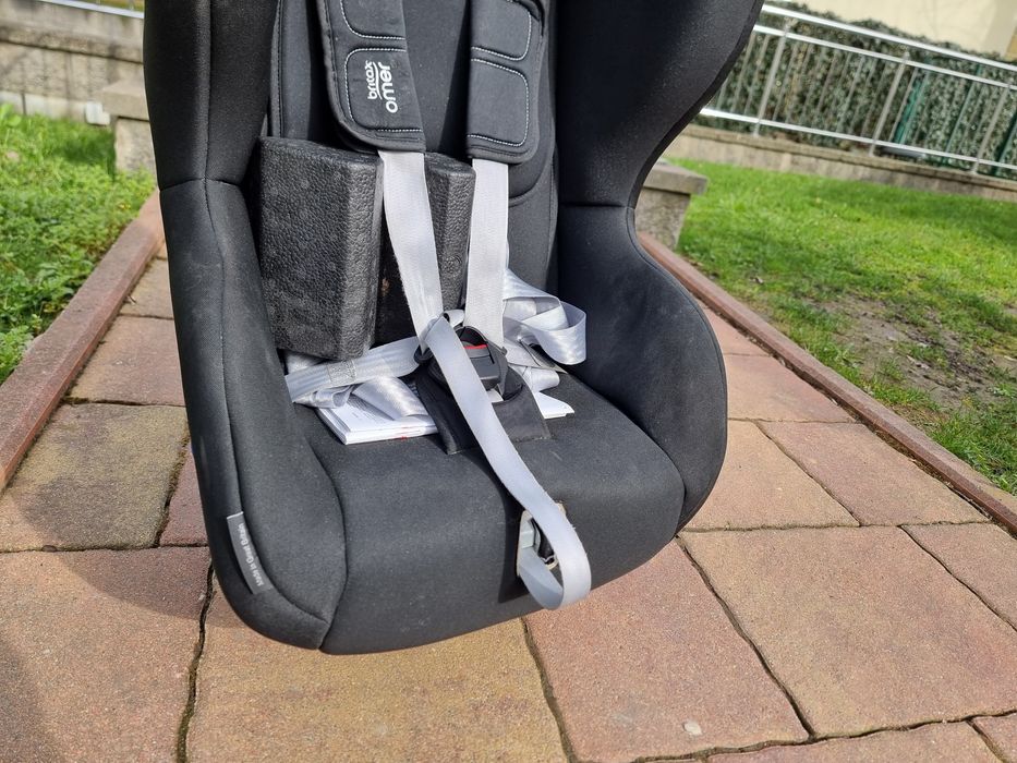 Fotelik tyłem 9-25kg Britax Romer Max Way Plus na Pasy bez isofix 9msc