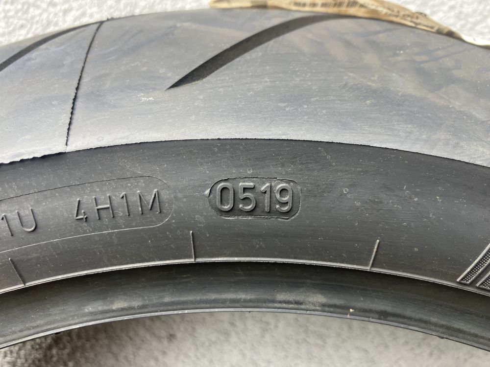180/60ZR17 Dunlop SPORTSMART MK3 75W TL Aprilia Tuono Ducati Panigale