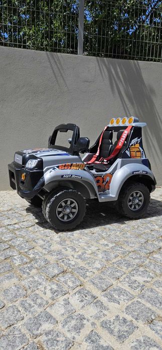 Feber Carro Bateria 2 lugares 12v X-Storm Bravo High Speed (Como Novo)