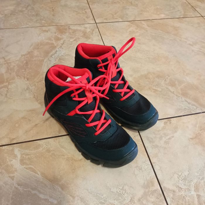 Черевики осінні Quechua MH100 Mid