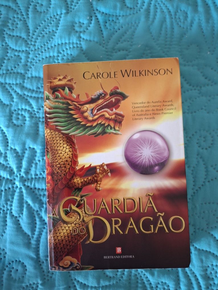 [LIVROS] A Guardiã do Dragão e o Jardim do Dragão Púrpura