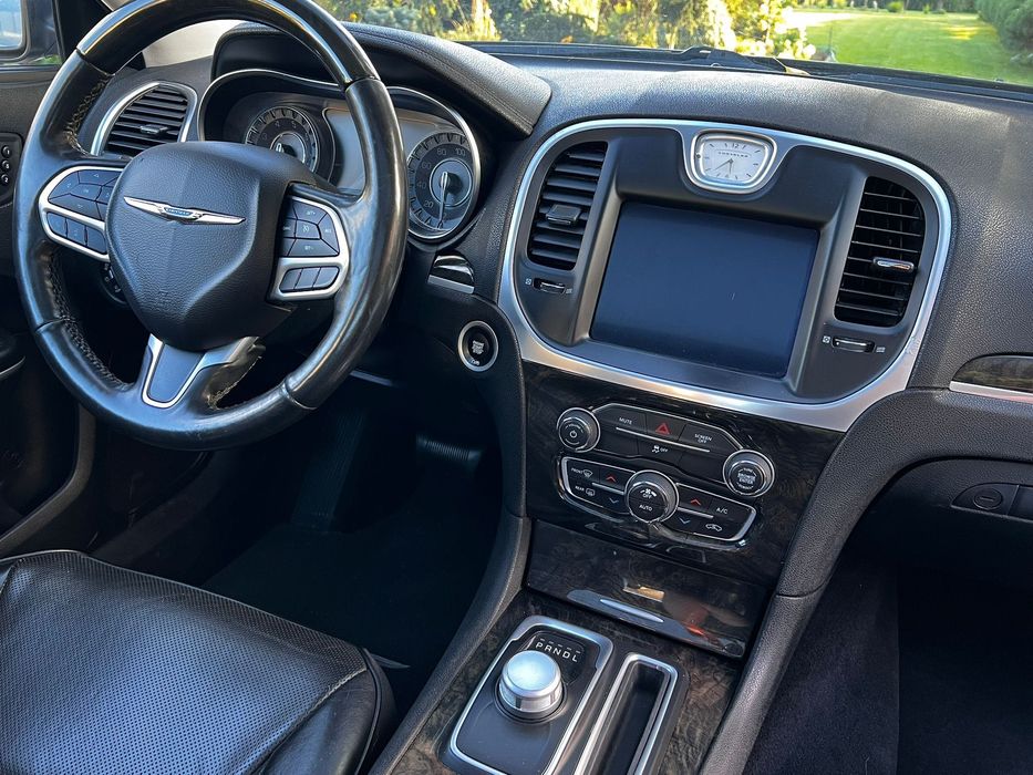 Chrysler 300C AWD LIMITED