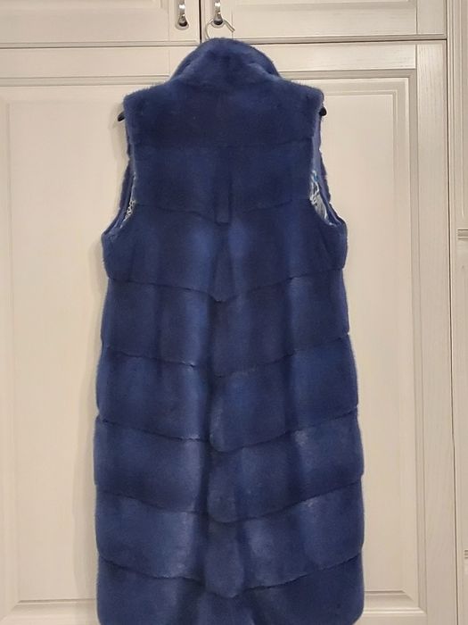 Елегантна норкова жилетка