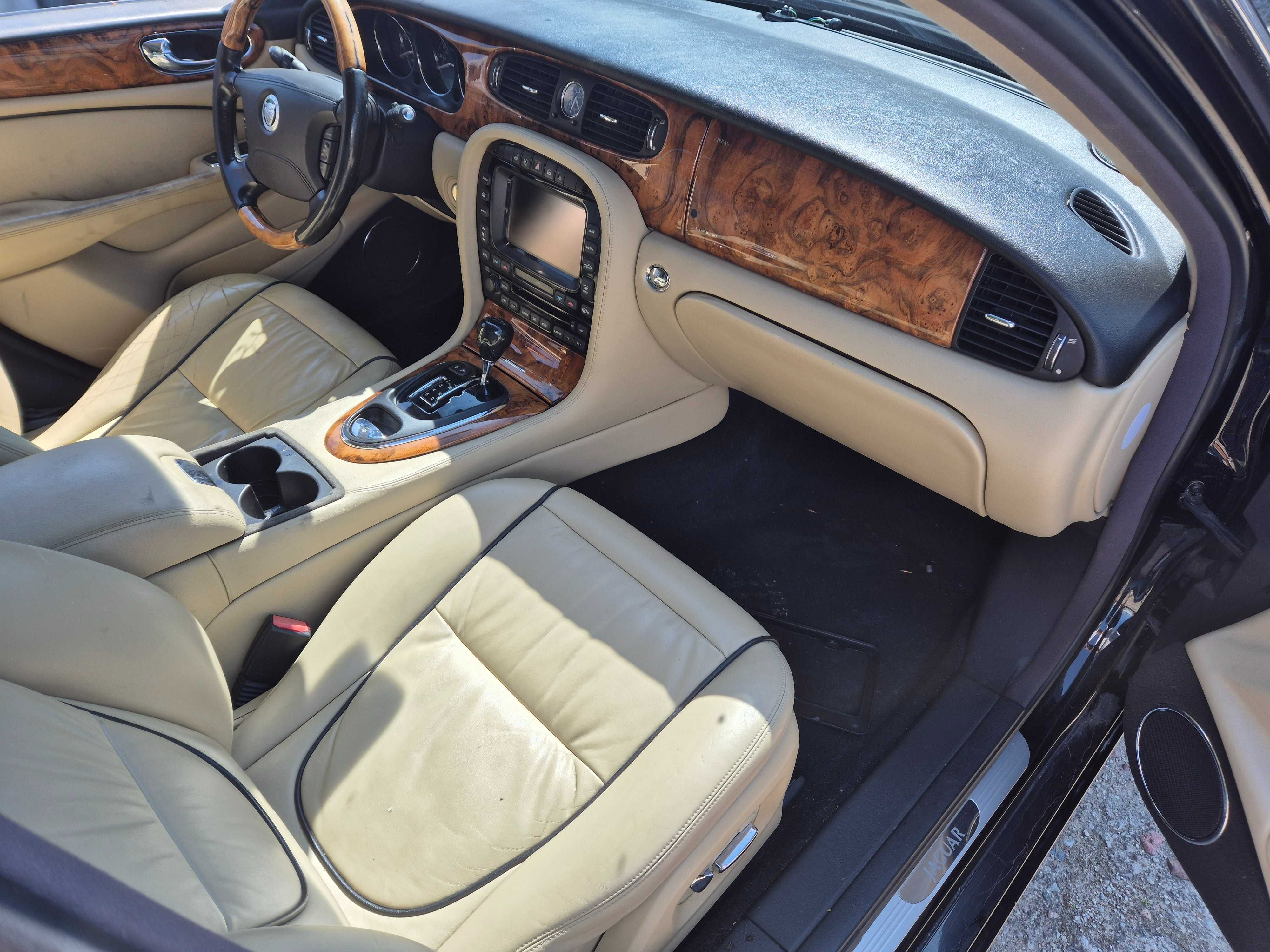 Jaguar XJ 4.2 V8 w wersji Vanden Plas 2008