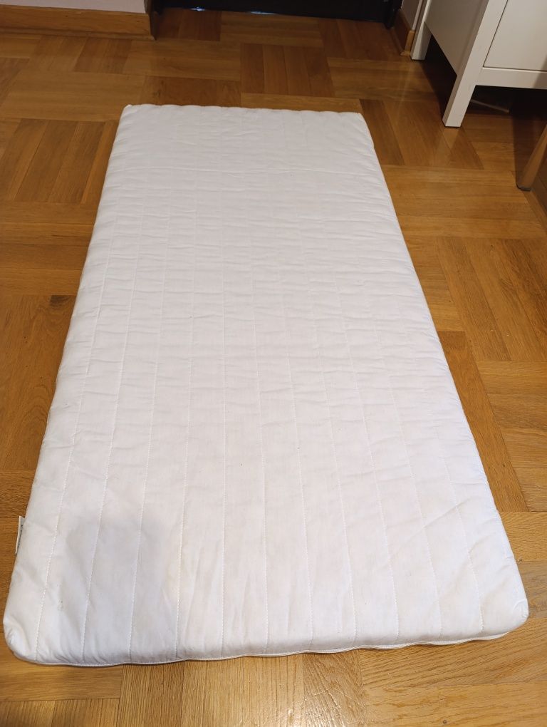 Łóżeczko niemowlęce 120x60 IKEA + materac