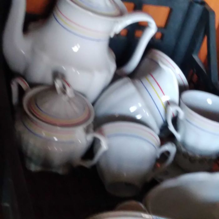 Wyprzedaż - 3000 kg szkła, ceramiki, kryształów, porcelany - 3 zł/kg