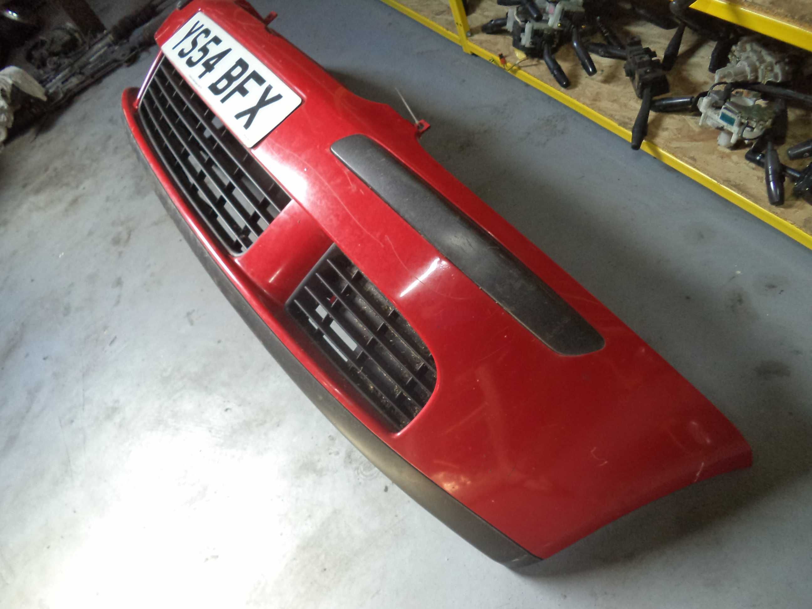 Бампер Volkswagen Golf 5 хечбек з 03-09  р.в.