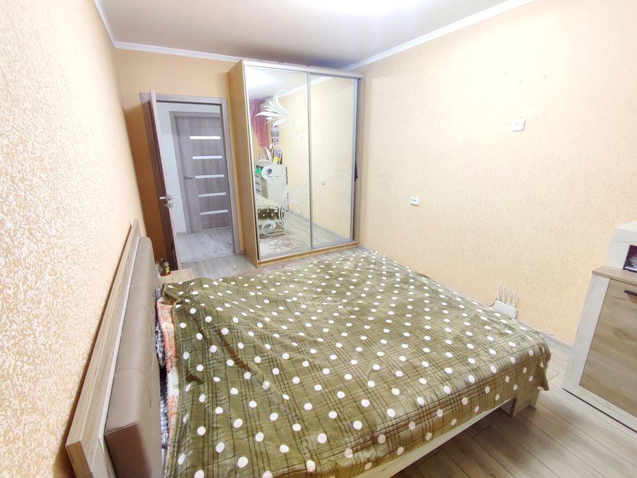 Продам 4к.квартиру з ремонтом на 1поверсі вул.ЗСУ біля ринку
