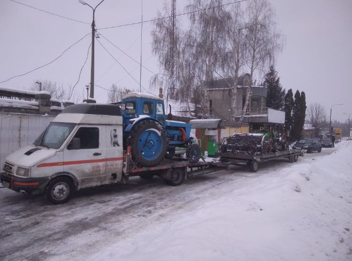 Евакуатор цілодобово Острог