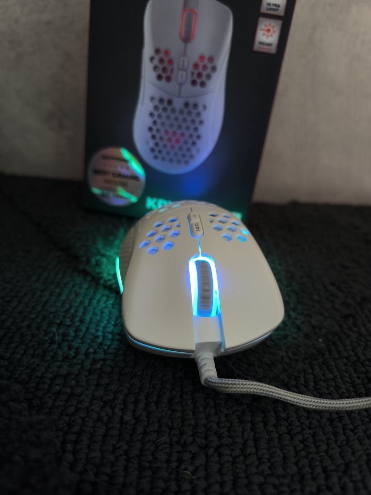 Myszka Genesis krypton 555 na gwarancji