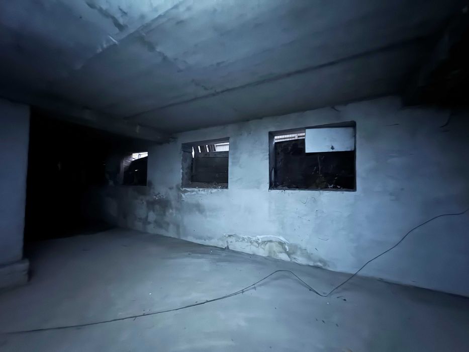 Продається комерційне приміщення вільного призначення в центрі!